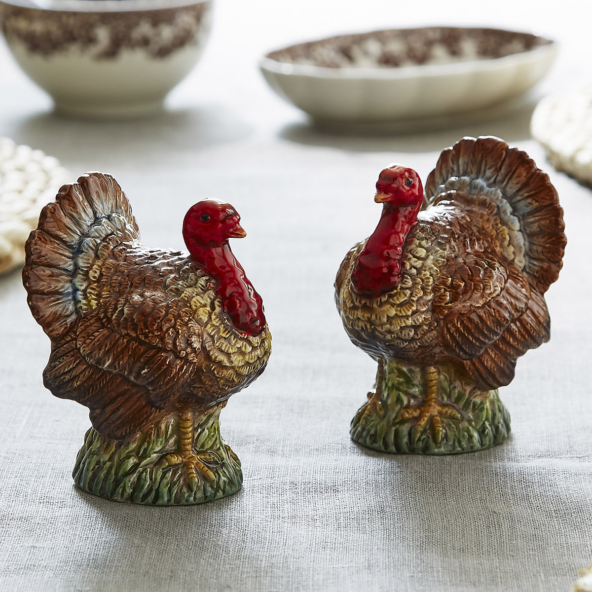 Woodland Turkey Salt & Pepper image number null